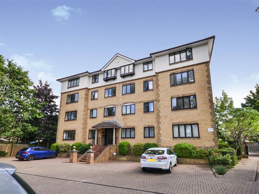 1 bed flat to rent in Rothesay Avenue, London SW20, £1,250 pcm Zoopla