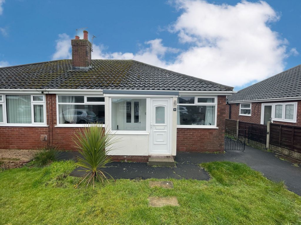 2 bed bungalow for sale in Dovedale Avenue, Thornton FY5 Zoopla