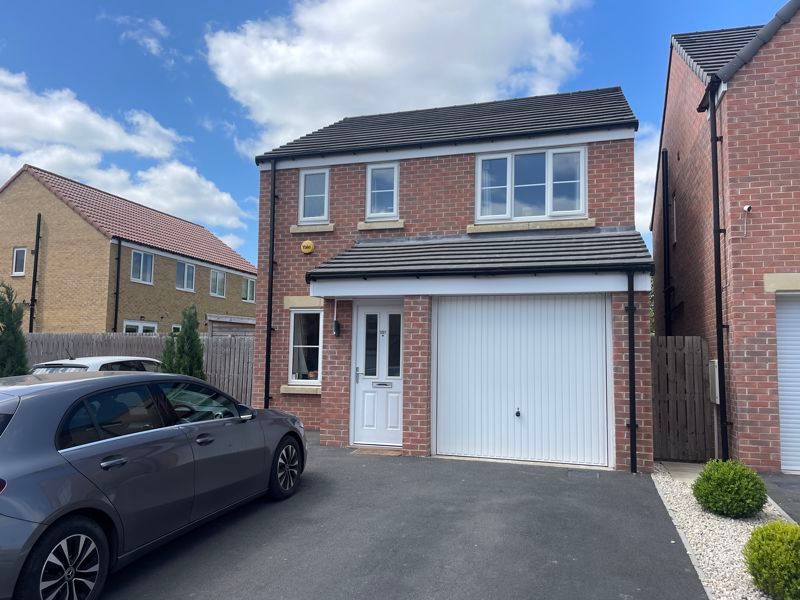 3 bed detached house for sale in Sycamore Drive, Castleford WF10 Zoopla