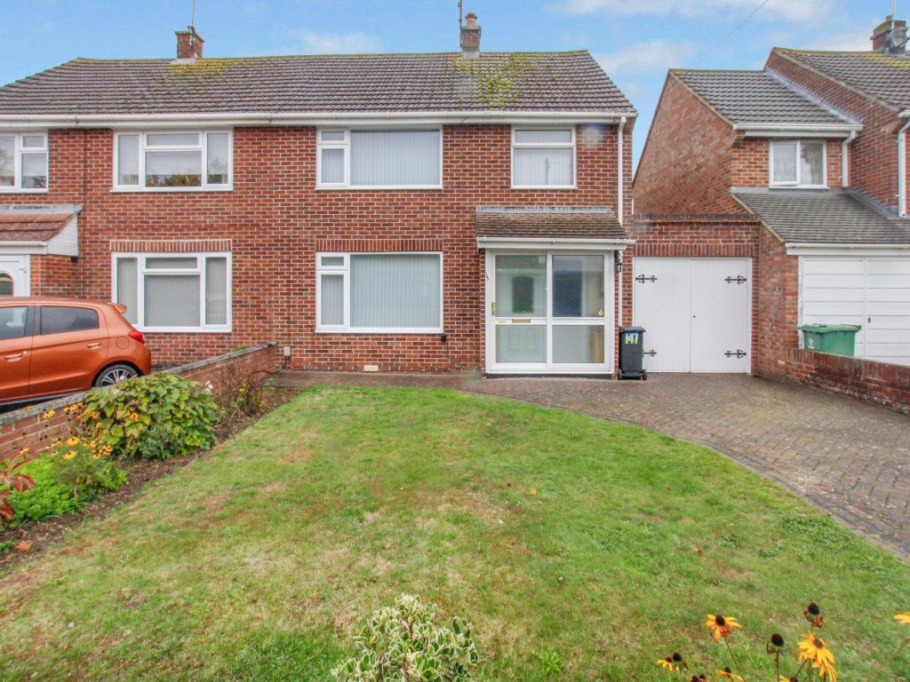 3 bed property to rent in Upham Road, Swindon SN3, £1,350 pcm Zoopla