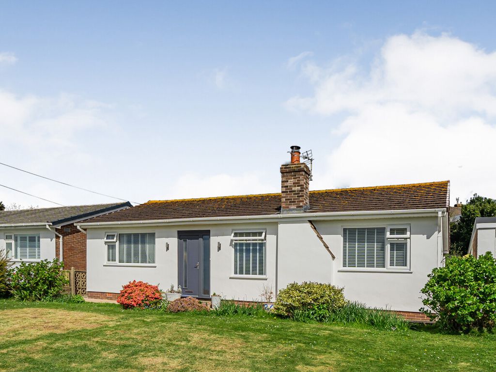2 bed bungalow for sale in Higher Close, Teignmouth, Devon