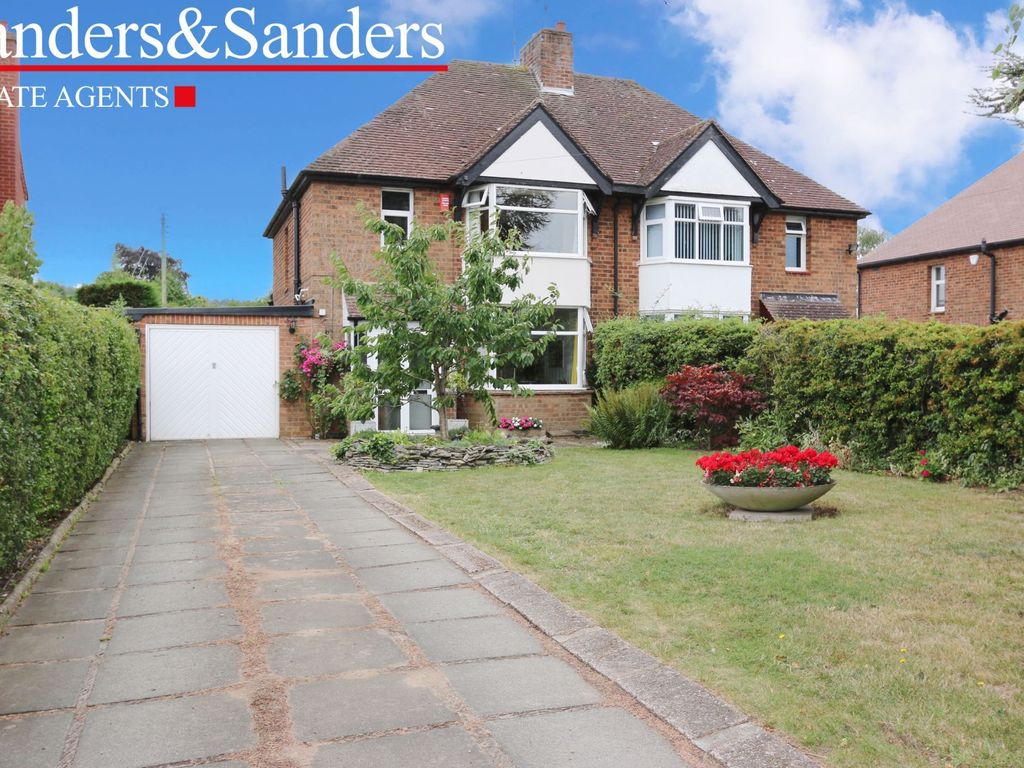 3 bed semidetached house for sale in Stratford Road, Oversley Green