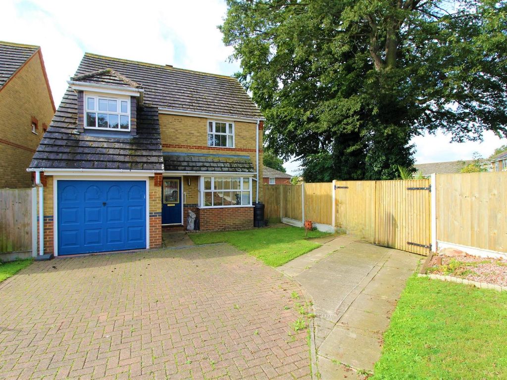 4 bed detached house for sale in Richardson Way, Cliffsend, Ramsgate