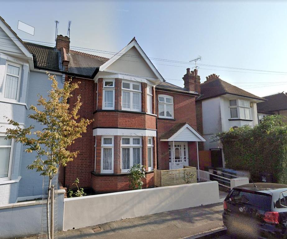 3 bed flat to rent in Mildred Avenue, Watford WD18 Zoopla