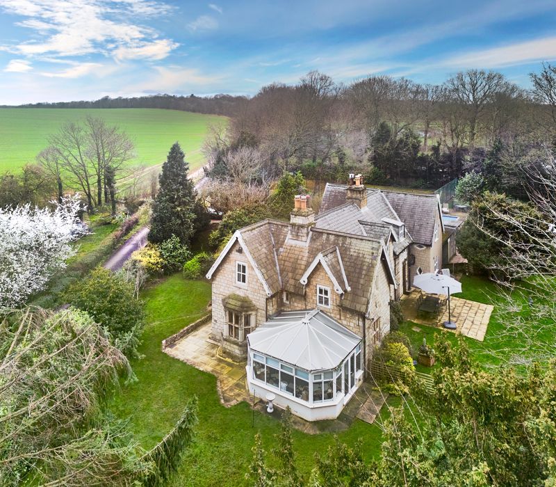 5 bed property for sale in Brockadale House, Jacksons Lane, Wentbridge