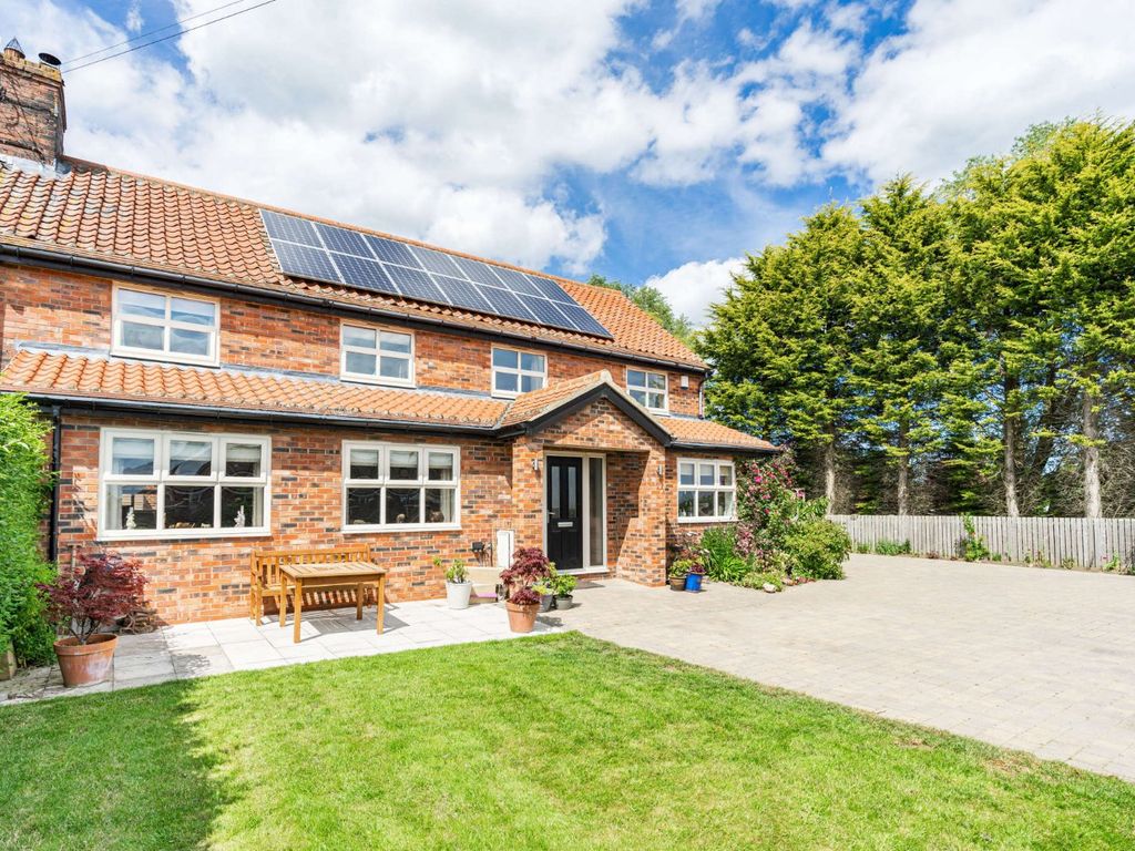 4 bed semidetached house for sale in Station Road, Stannington, Morpeth, Northumberland NE61