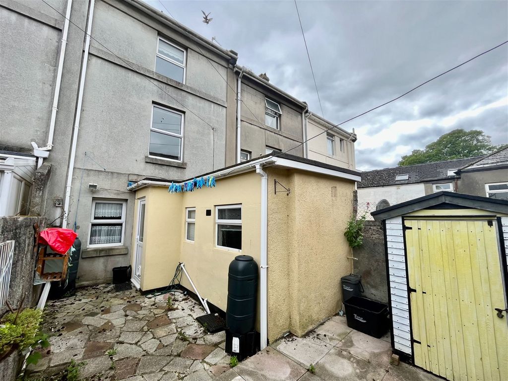 3 bed terraced house for sale in Princes Road, Torquay TQ1, £170,000 Zoopla