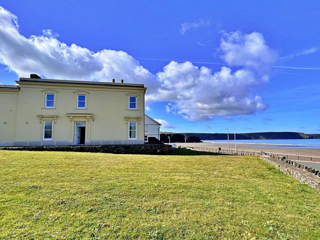 2 bed flat for sale in Enfield Road, Broad Haven, Haverfordwest SA62, £