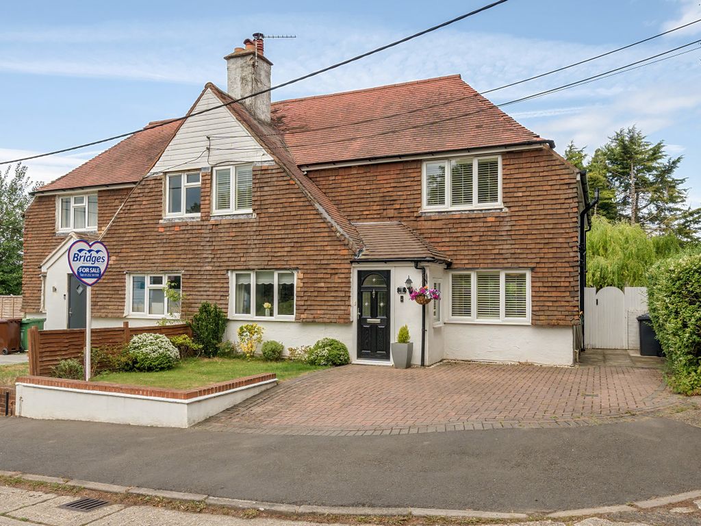 4 bed semidetached house for sale in The Street, Tongham GU10 Zoopla