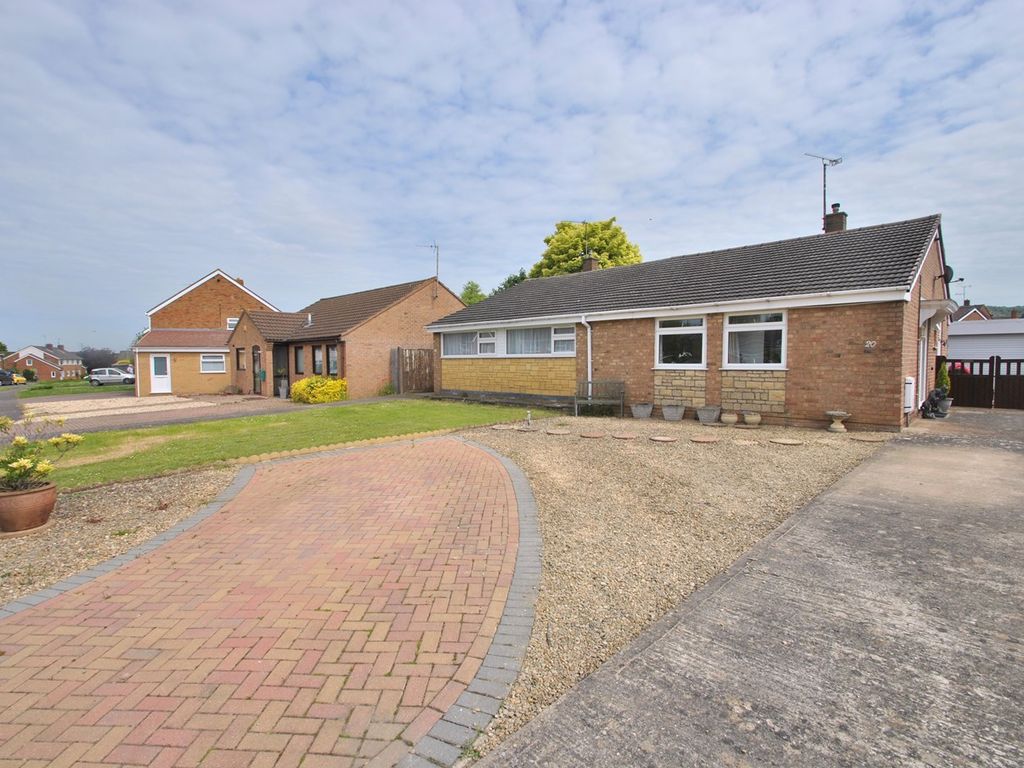 2 Bed Semi-detached Bungalow For Sale In Harpfield Road, Bishops Cleeve ...