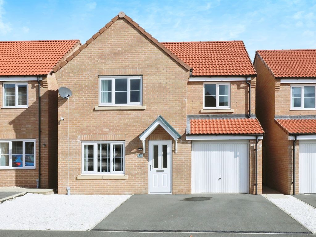 4 bed detached house for sale in Avalon Gardens, Harworth, Doncaster