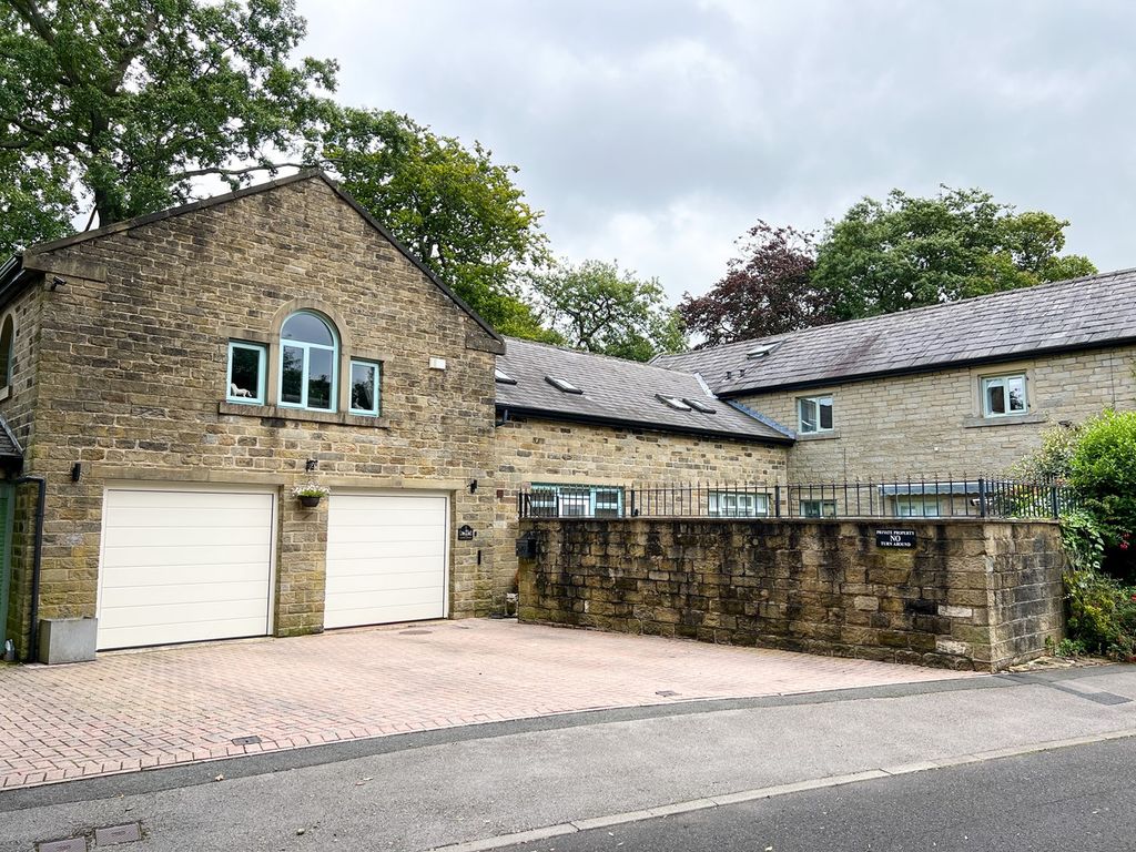 2 bed property for sale in Huddersfield Road, Meltham, Holmfirth HD9
