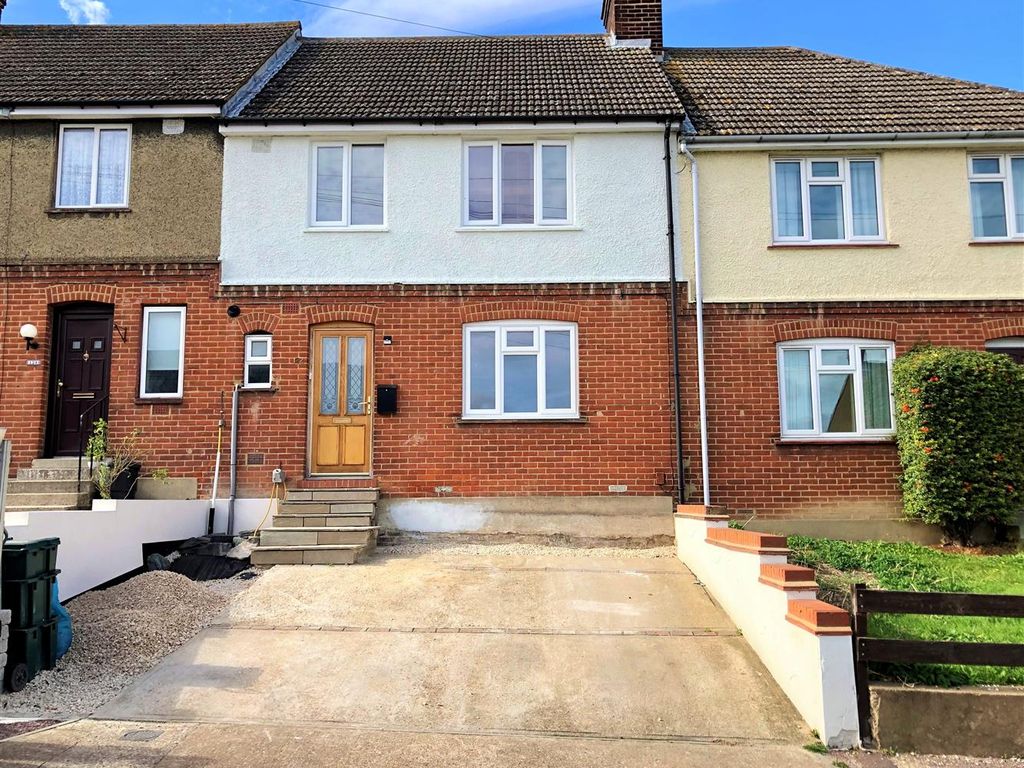 3 bed property to rent in Pagitt Street, Chatham ME4 Zoopla