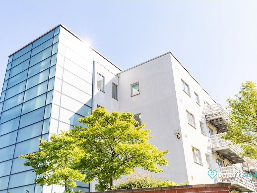 2 bed flat for sale in Anchor Point, Cherry Street, Off Bramall Lane S2