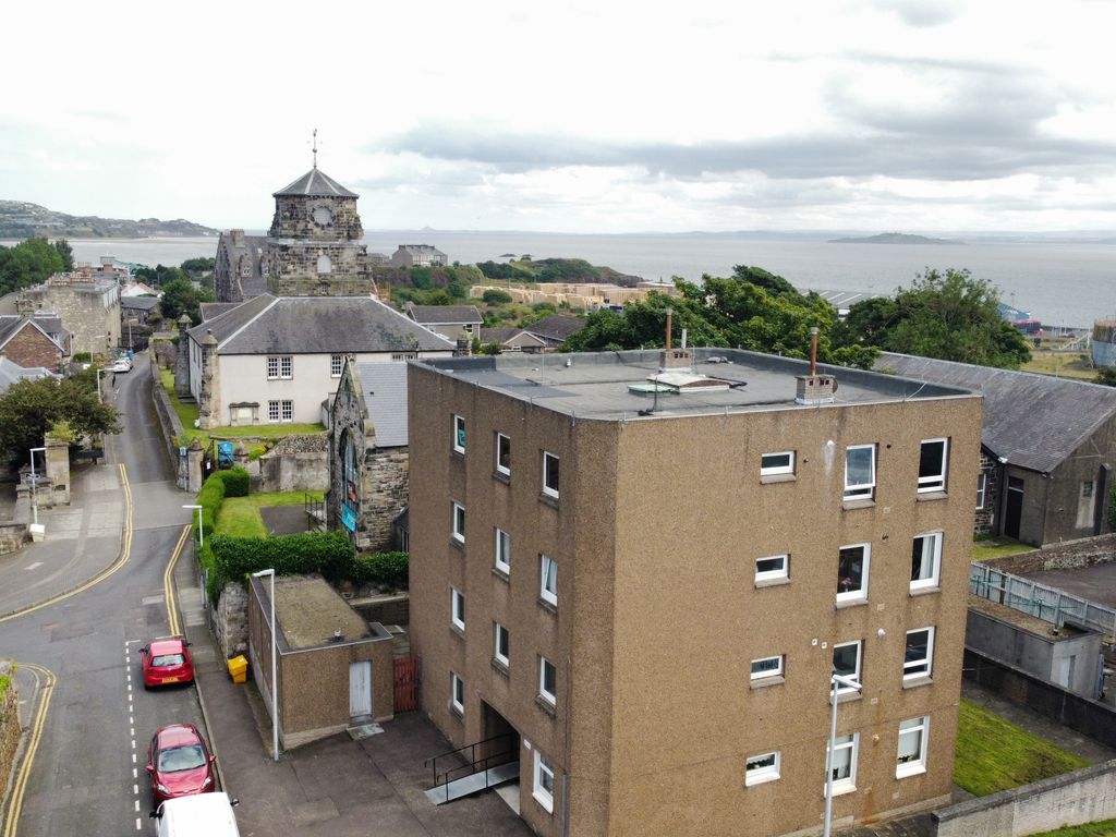 2 bed flat for sale in West Leven Street, Burntisland KY3, £90,000 Zoopla