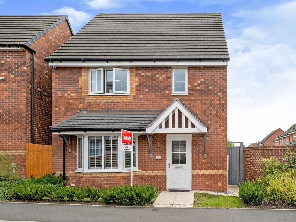4 bed detached house for sale in Cooke Way, Hednesford, Cannock WS12