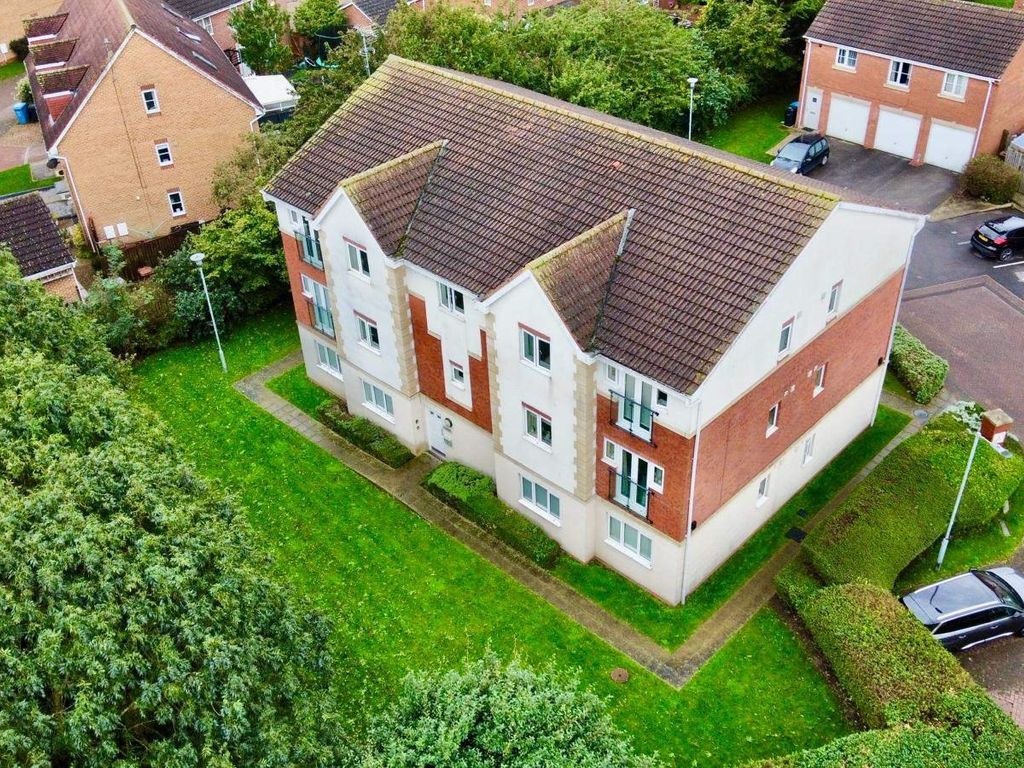 1 bed flat for sale in 65 Woodheys Park, Kingswood, Hull HU7, £60,000