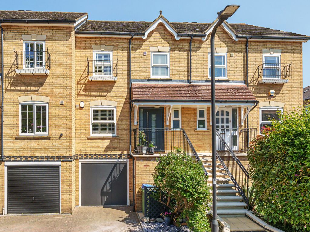 4 bed terraced house for sale in Lynwood Road, Thames Ditton KT7 Zoopla