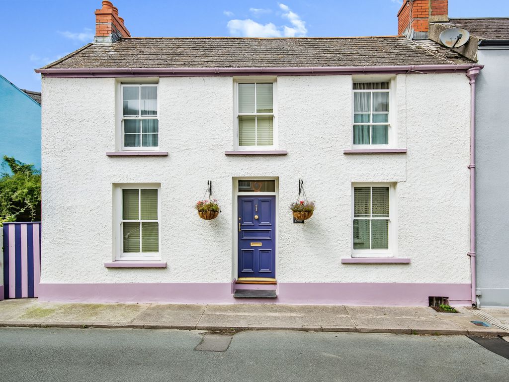 3 bed semidetached house for sale in Edward Street, Tenby