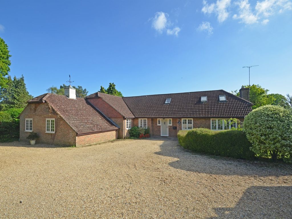 5 bed detached bungalow for sale in Lordings Lane, West Chiltington