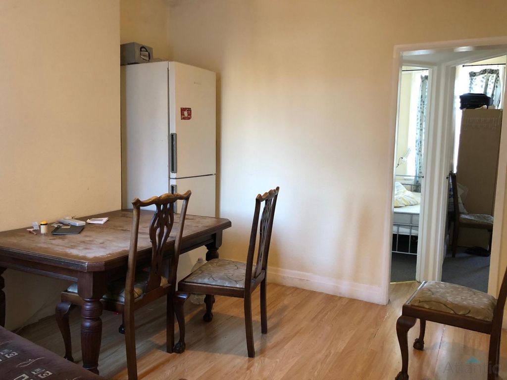 2 bed flat to rent in High Road, Leyton E10 Zoopla