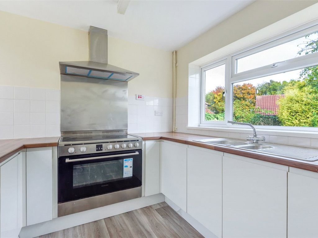 3 bed bungalow to rent in Lichfield Road, Armitage, Rugeley