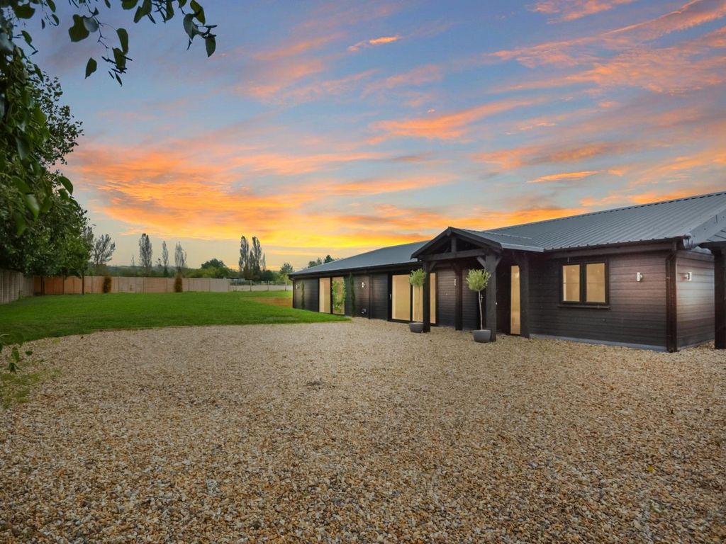 5 bed detached bungalow for sale in Bounds Meadow, BoughtonUnderBlean, Kent ME13, £900,000