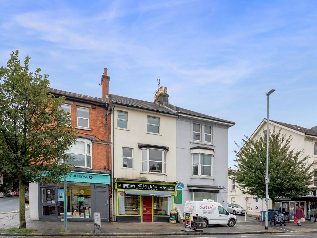 5 bed flat to rent in Lewes Road, Brighton BN2, £3,000 pcm Zoopla