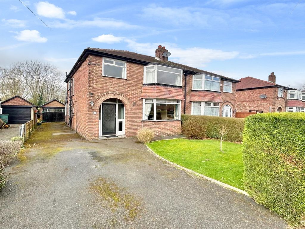 3 bed semidetached house for sale in Tuscan Road, East Didsbury