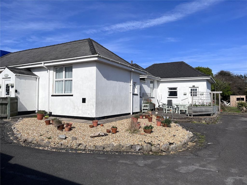 4 bed bungalow for sale in Connaught Place, Pembroke Dock
