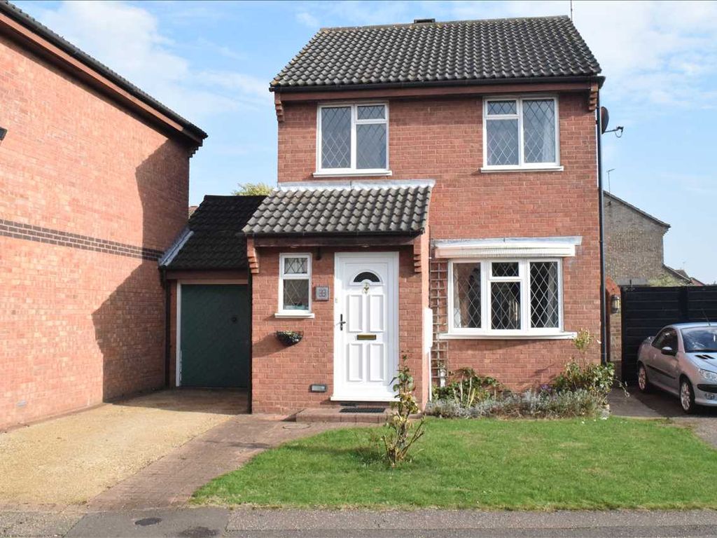 3 bed detached house for sale in Golding Thoroughfare, Chelmer Village