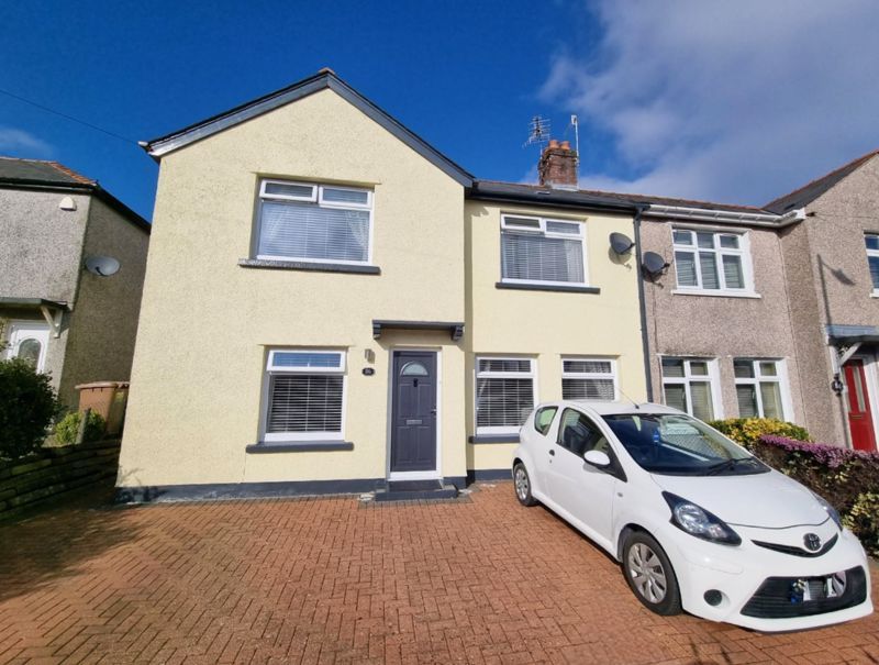 3 bed semidetached house for sale in Bloomfield Road, Blackwood NP12
