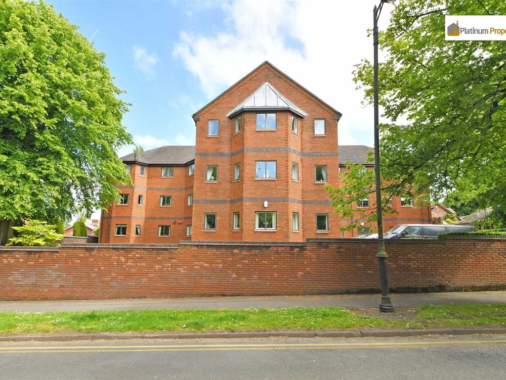 2 bed flat for sale in Queens Park Avenue, Longton ST3 Zoopla