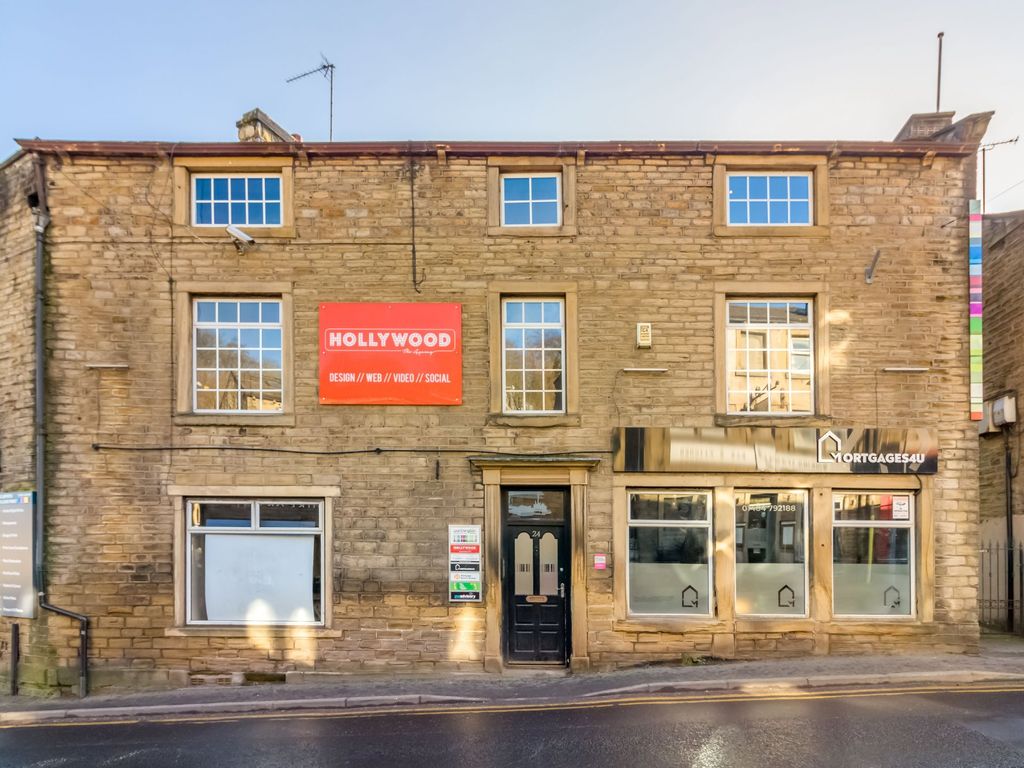 Terraced house to rent in Huddersfield Road, Holmfirth HD9 Zoopla