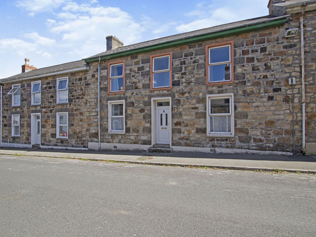 4 bed terraced house for sale in Edward Street, Tuckingmill, Camborne