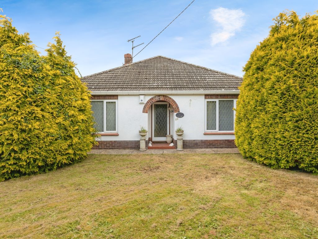 3 bed bungalow for sale in Church Street, Bradenham, Thetford IP25, £