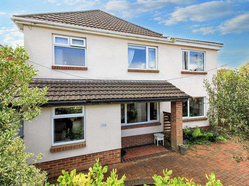 5 bed detached house for sale in Archery Grove, Woolston SO19, £460,000