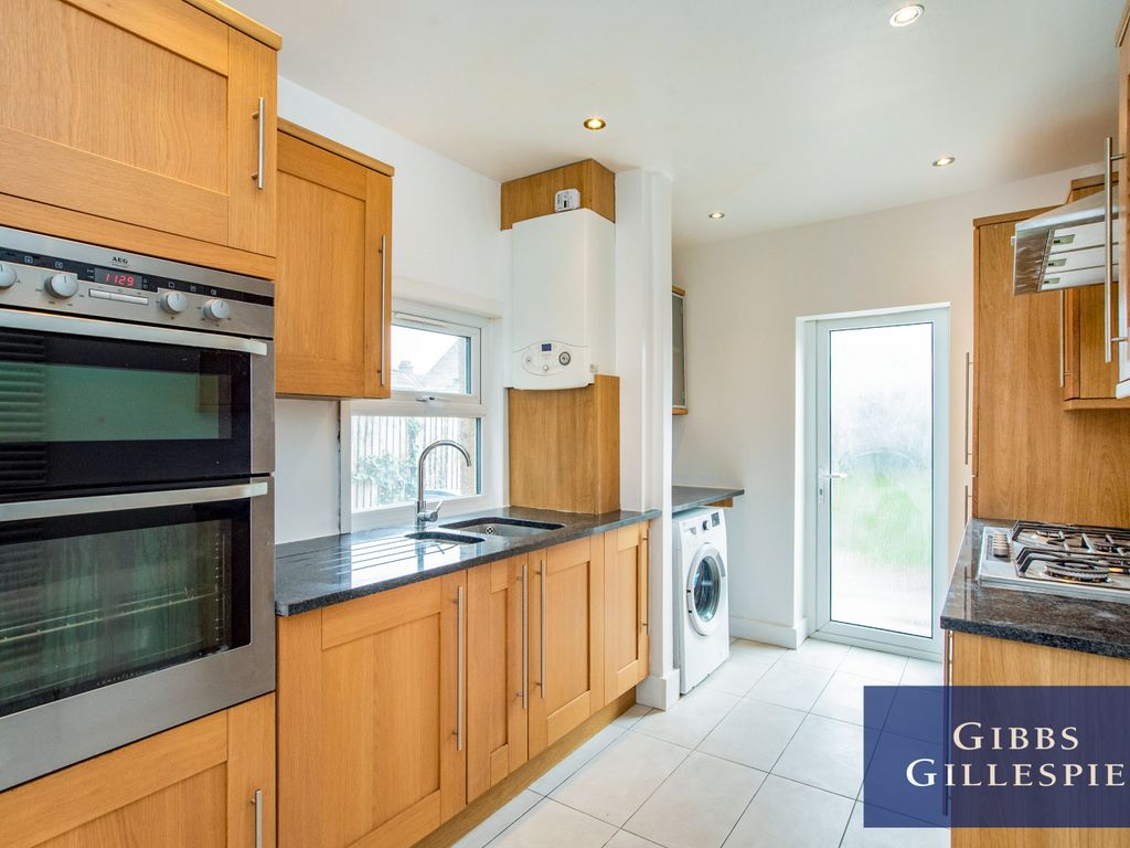 3 bed semidetached house to rent in Euston Avenue, Watford WD18 Zoopla