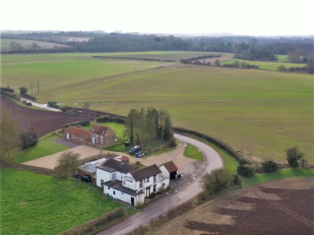 Pub/bar for sale in Licenced Trade, Pubs & Clubs LN13, Aby