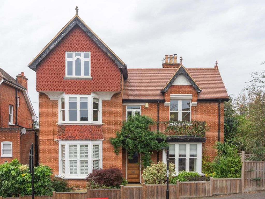 5 bed detached house for sale in Vermont Road, London SE19, £1,550,000