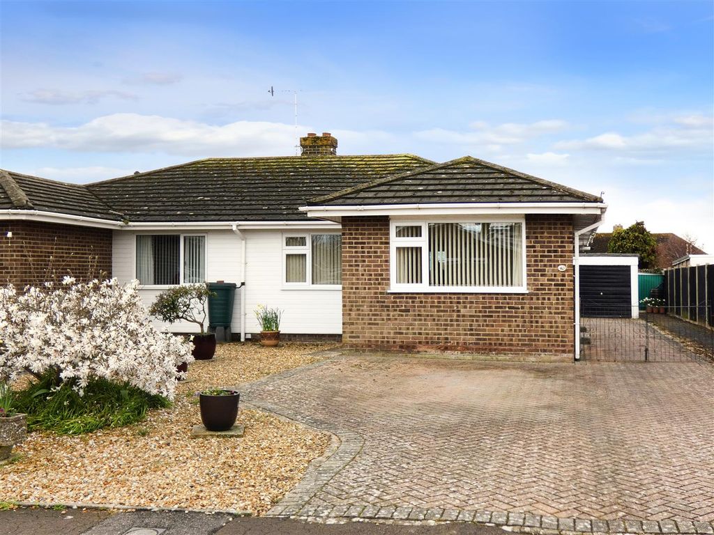 2 bed semidetached bungalow for sale in Ashurst Way, East Preston