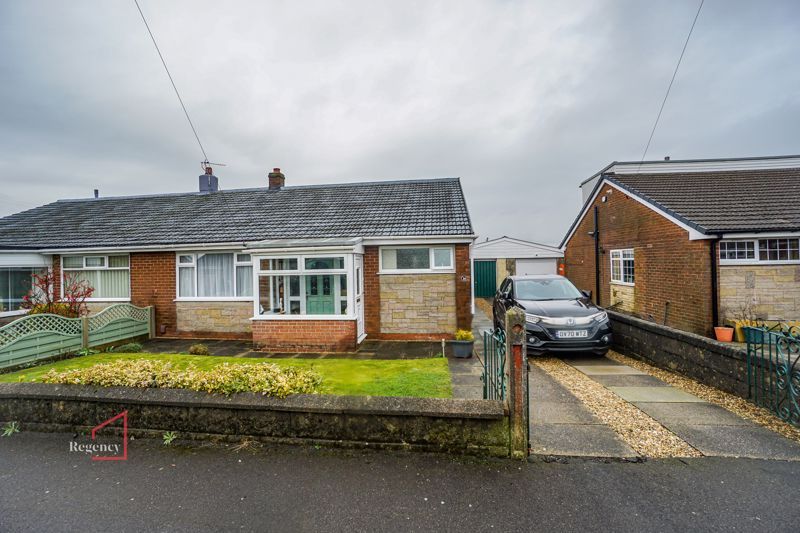 3 bed bungalow for sale in Clifton Drive, Blackrod, Bolton BL6 Zoopla