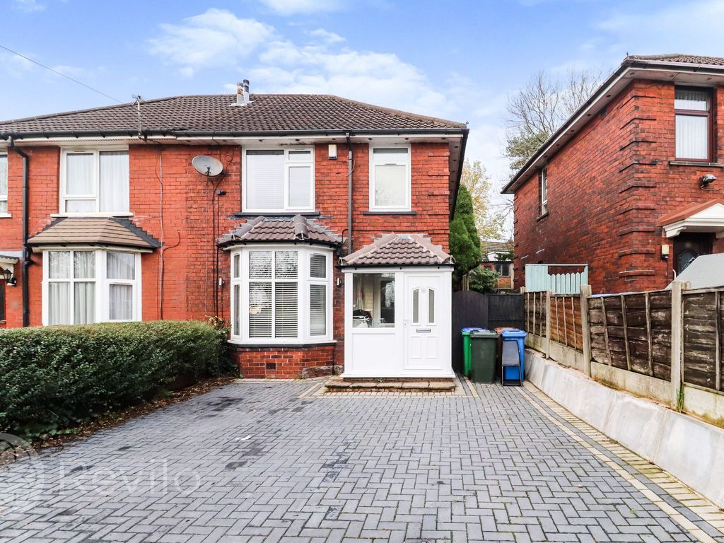 3 bed semidetached house for sale in Croydon Avenue, Rochdale OL11