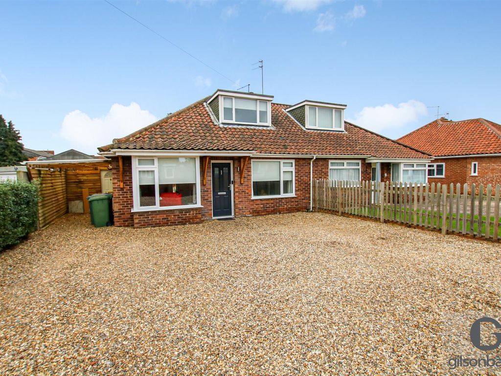 4 bed property for sale in Falcon Road East, Sprowston, Norwich NR7, £