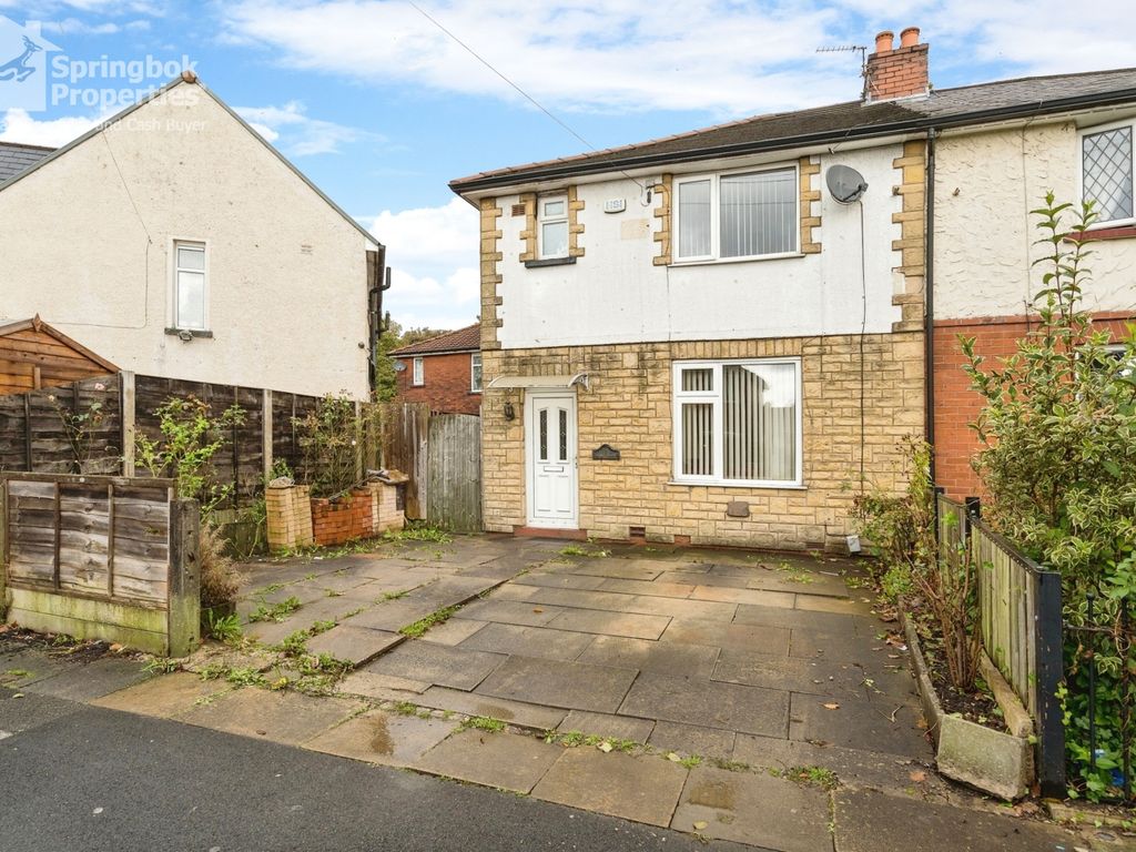 3 bed semidetached house for sale in Tintern Avenue, Bolton, Greater