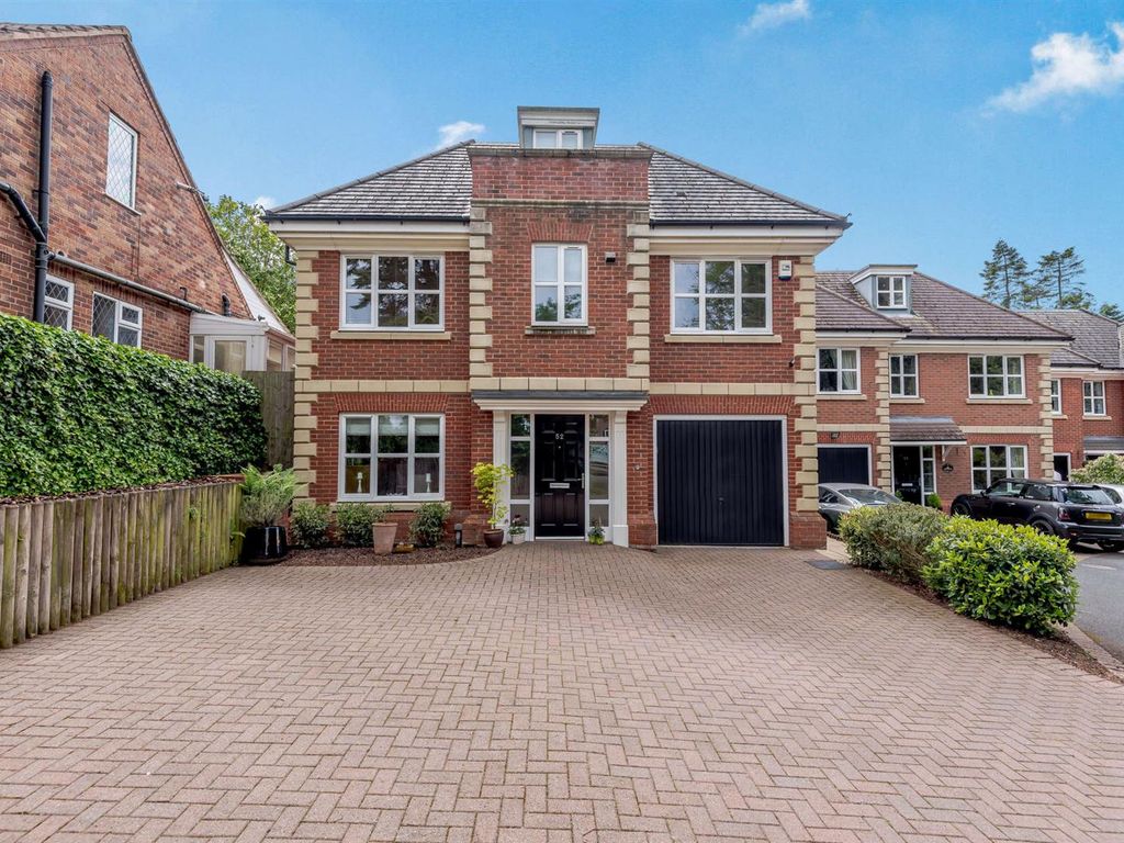 6 bed detached house for sale in Park Road, Walsall WS5 Zoopla