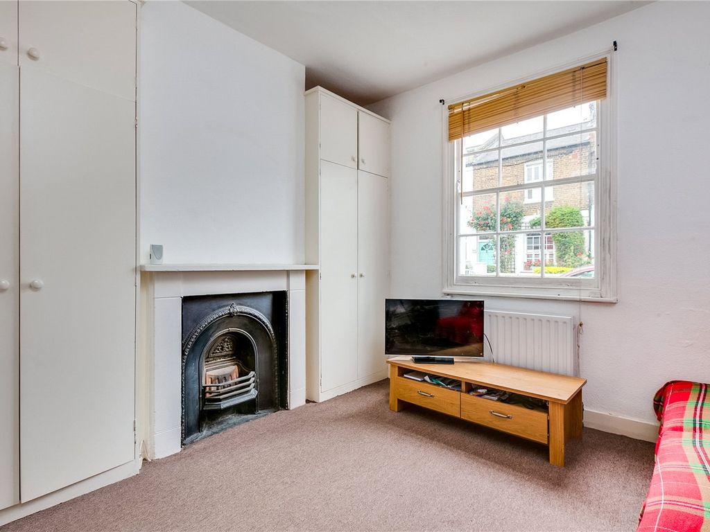 1 bed flat to rent in Cardross Street, London W6, £1,582 pcm Zoopla