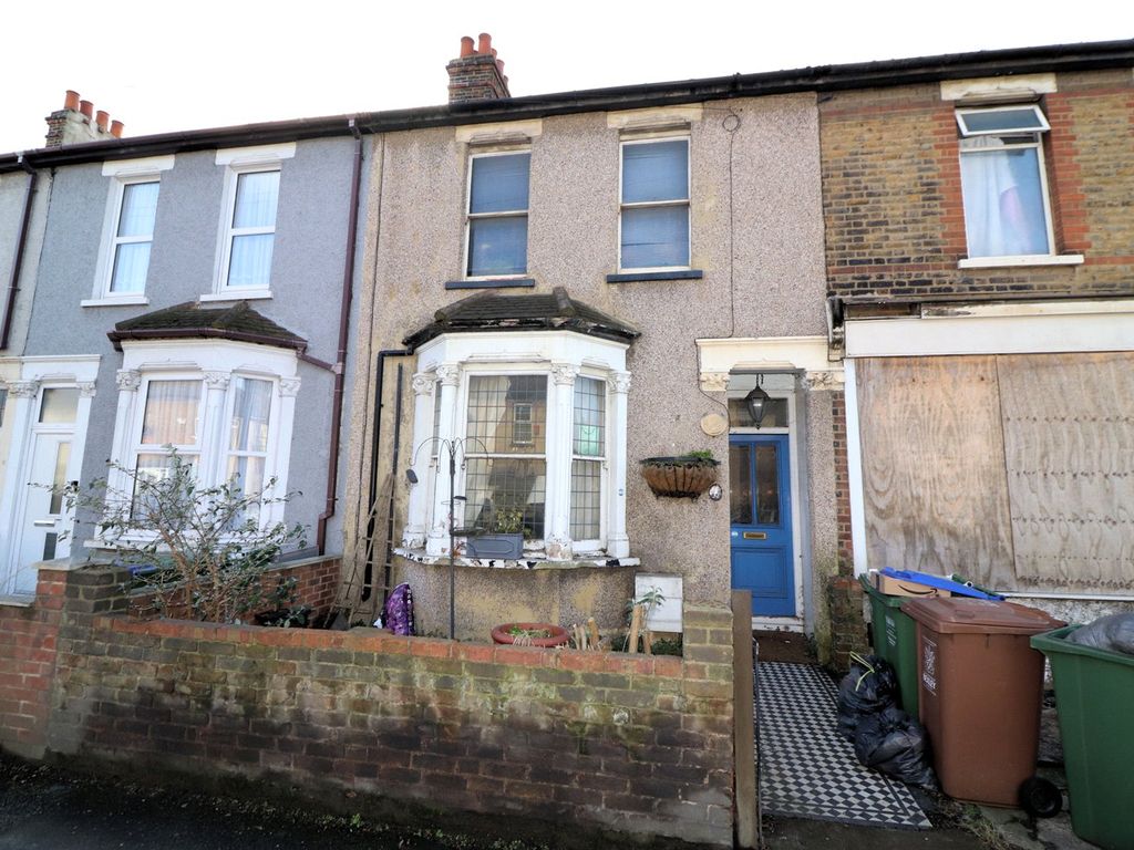 3 bed terraced house for sale in Manor Road, Erith DA8, £300,000 Zoopla