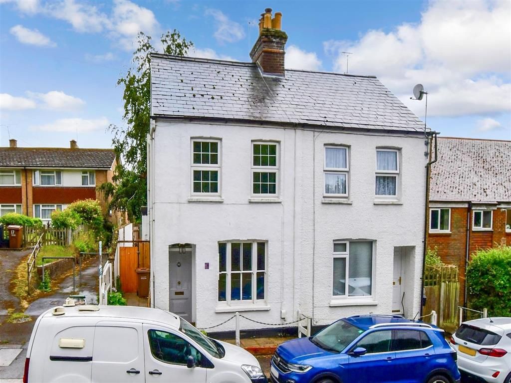2 bed semidetached house for sale in St. Johns, Redhill, Surrey RH1