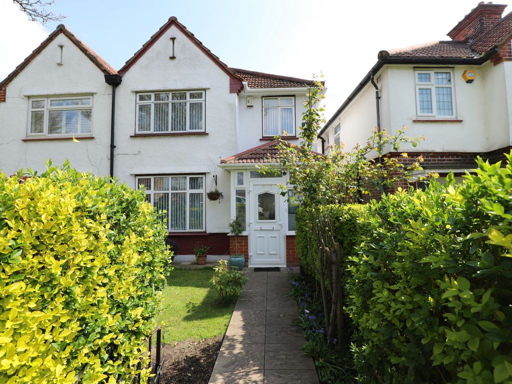 3 bed semidetached house for sale in Yeading Lane, Hayes, Greater